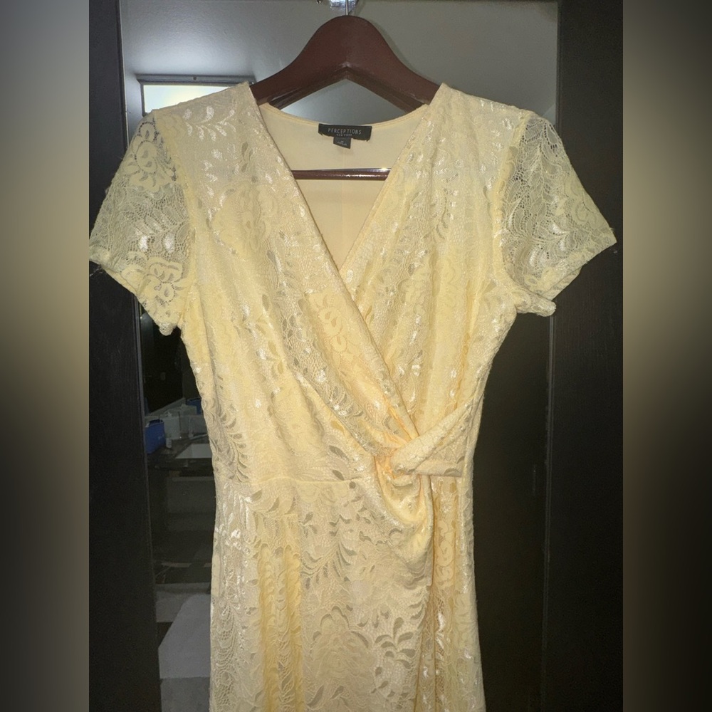 Y2K Perceptions Butter Yellow Lace Midi Dress Medium - Picture 2 of 5